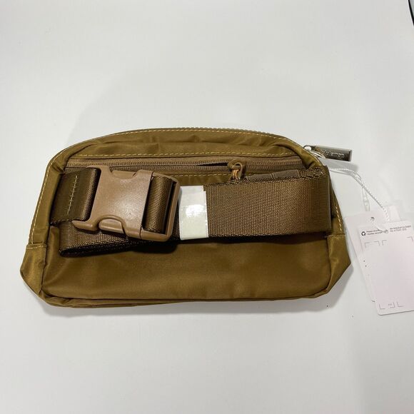 NWT Lululemon Everywhere Belt Bag 1L Allspice Fall Limited Color Way Light Brown - Picture 6 of 9